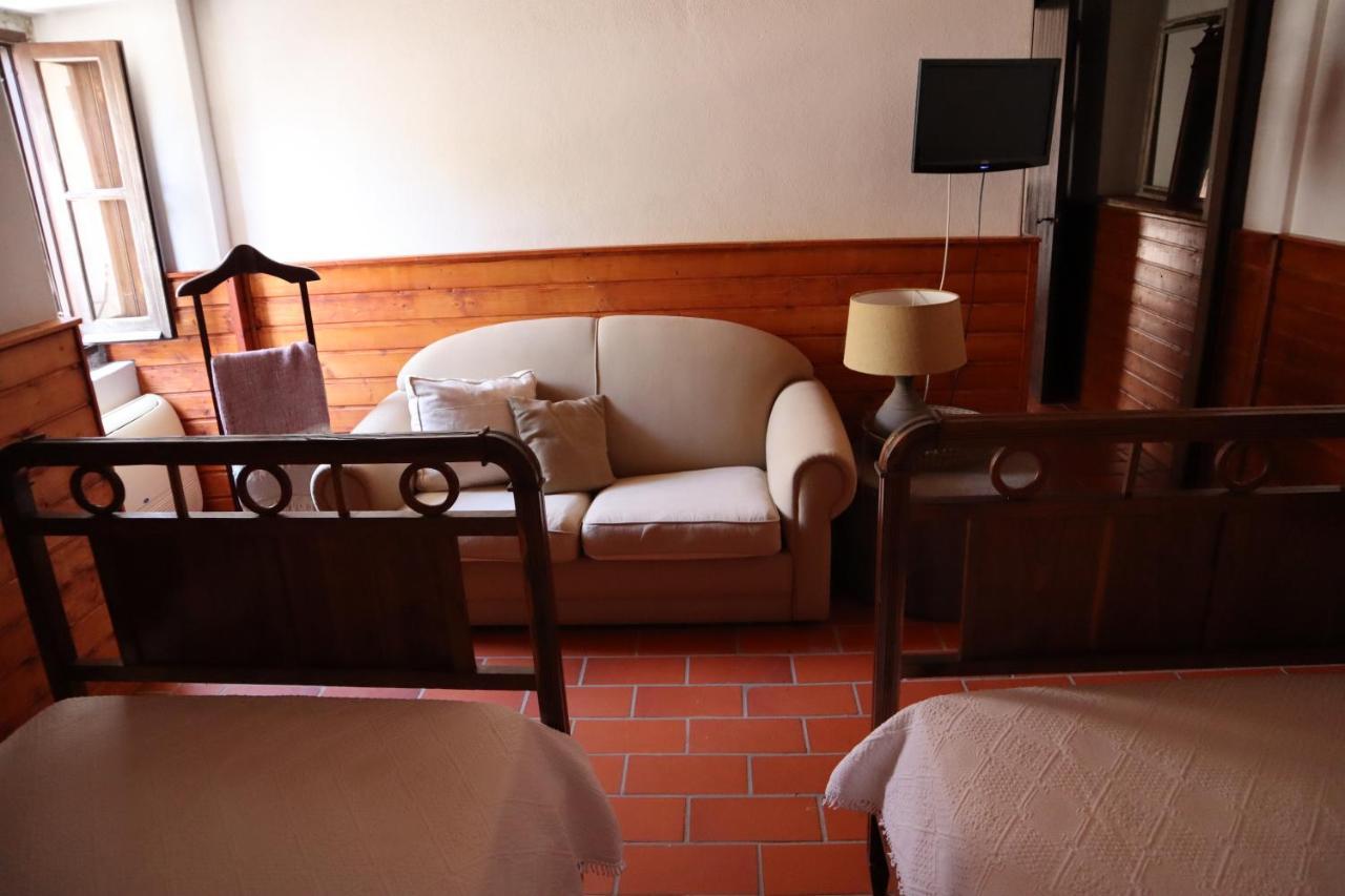 Os Agostos Exterior foto